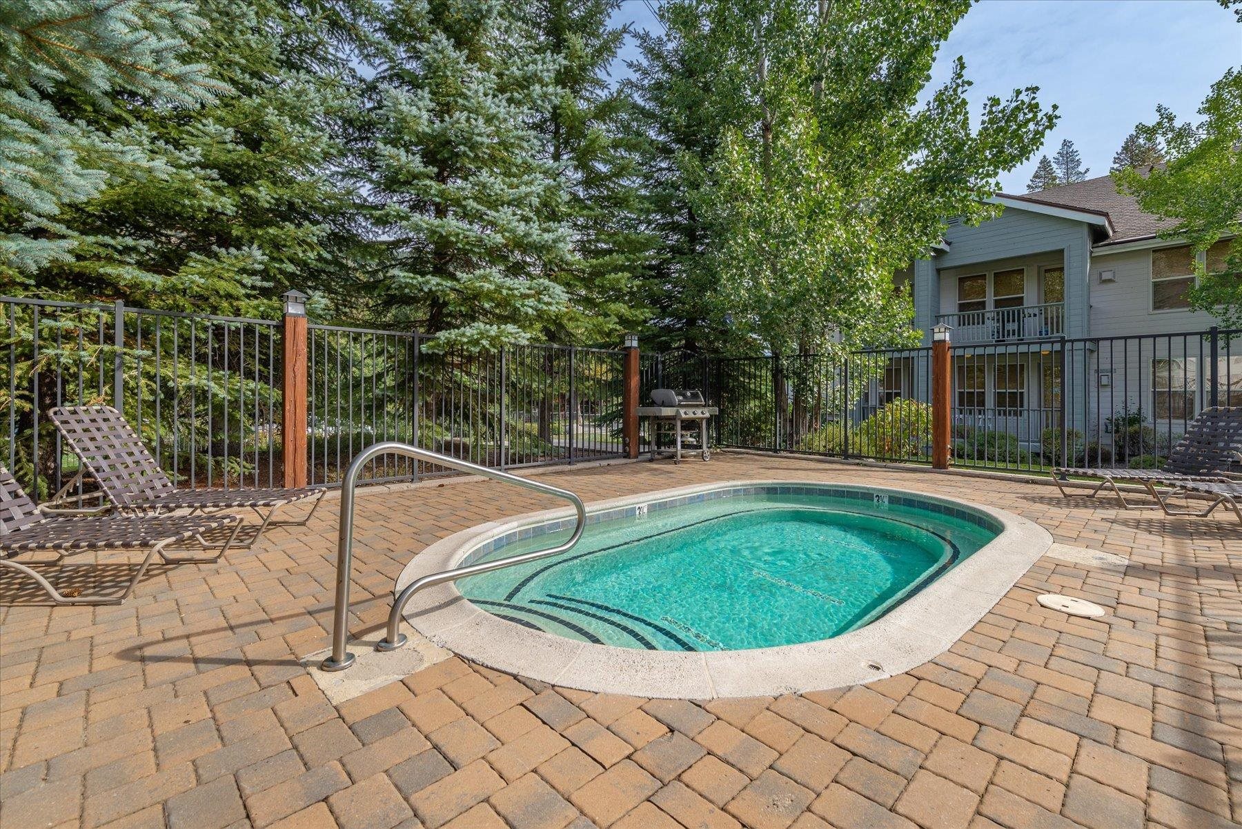 201 Shirley Cyn Road, Unit 812 Olympic Valley, CA 96146 - Photo 19 of 28