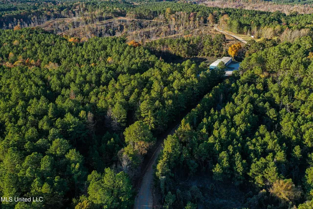 $529,000 | 2075 County Road 180, New Albany, MS 38652