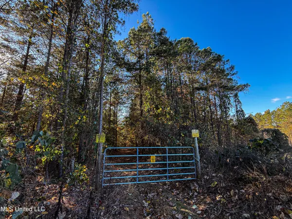 $529,000 | 2075 County Road 180, New Albany, MS 38652