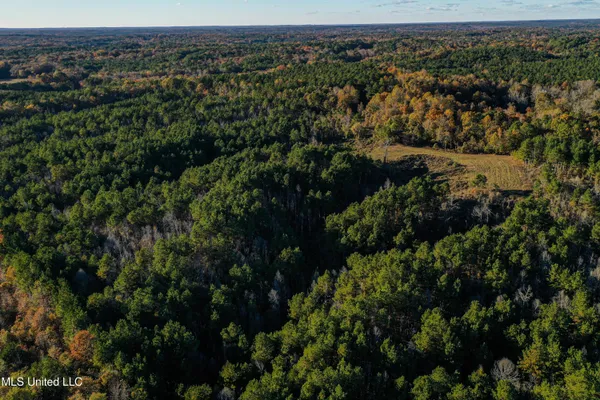 $529,000 | 2075 County Road 180, New Albany, MS 38652