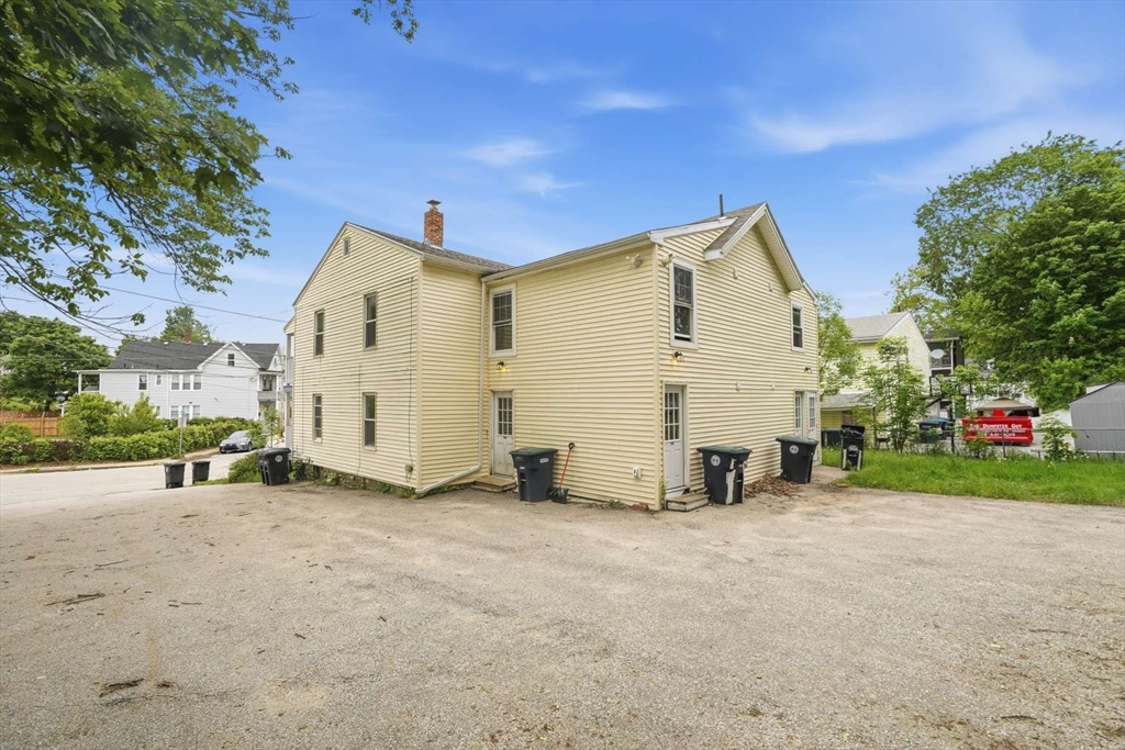 33 Union Street Southbridge, MA 01550 - Photo 5 of 20