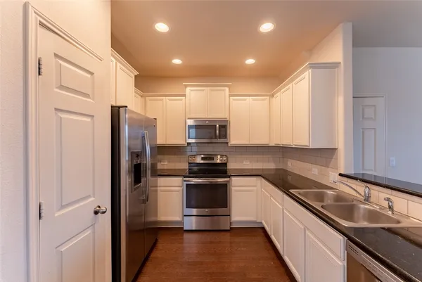 $1,900 | 18509 Mammoth Cave Boulevard, Pflugerville, TX 78660