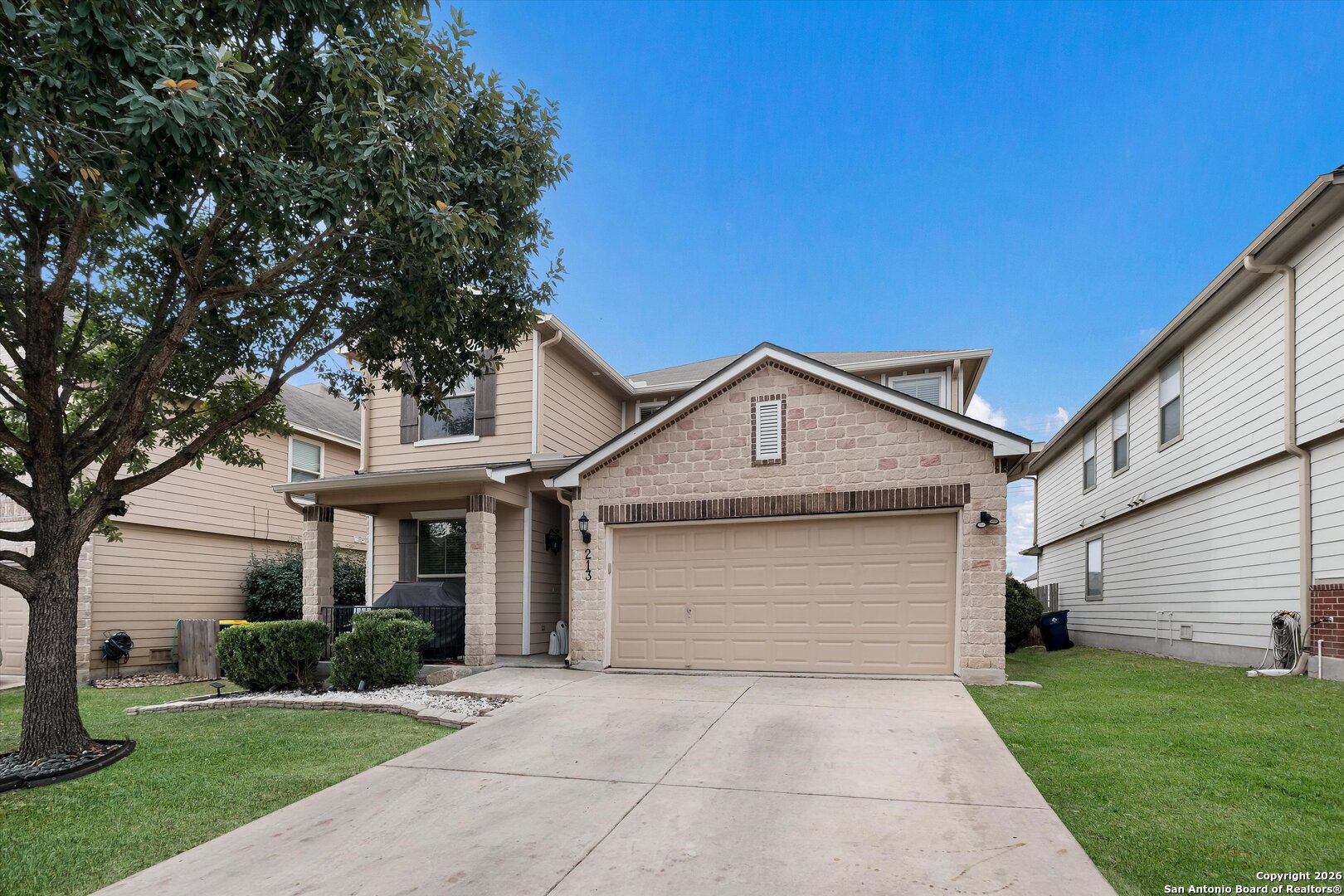 213 Dove Run Cibolo, TX 78108 - Photo 2 of 30