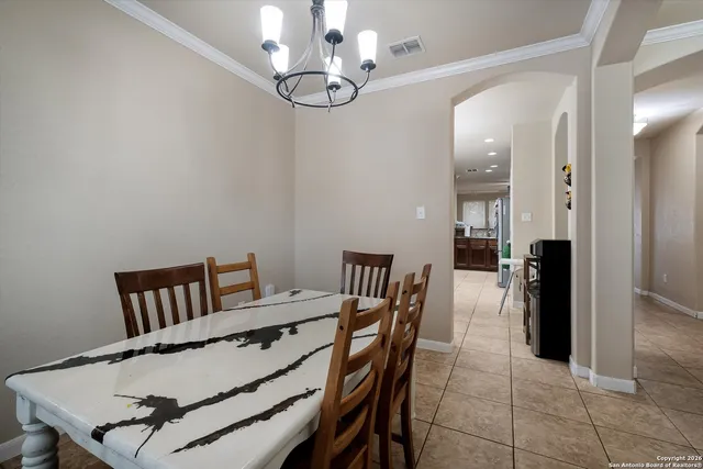 $2,600 | 213 Dove Run, Cibolo, TX 78108