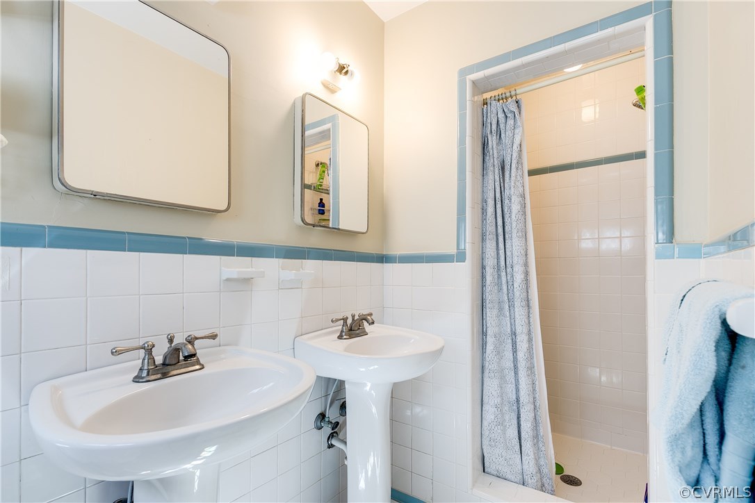 12 Charnwood Road Henrico, VA 23229 - Photo 25 of 42 Gallery Image 25