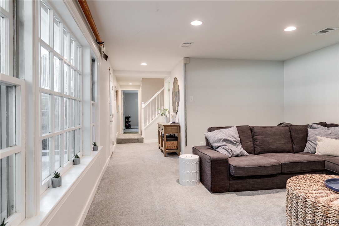 12 Charnwood Road Henrico, VA 23229 - Photo 33 of 42 Gallery Image 33