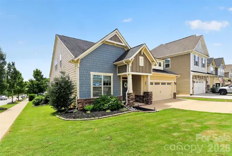 $479,900 | 128 Creekside Crossing Lane, Mooresville, NC 28117