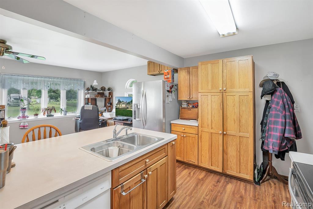 41253 Wear Road New Boston, MI 48164 - Photo 18 of 35