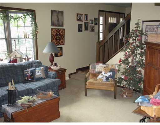 1155 O'Block Road Plum, PA 15239 - Photo 6 of 18 Living Room. 18X13 SUNKEN LIVING ROOM WITH BAY WINDOW.