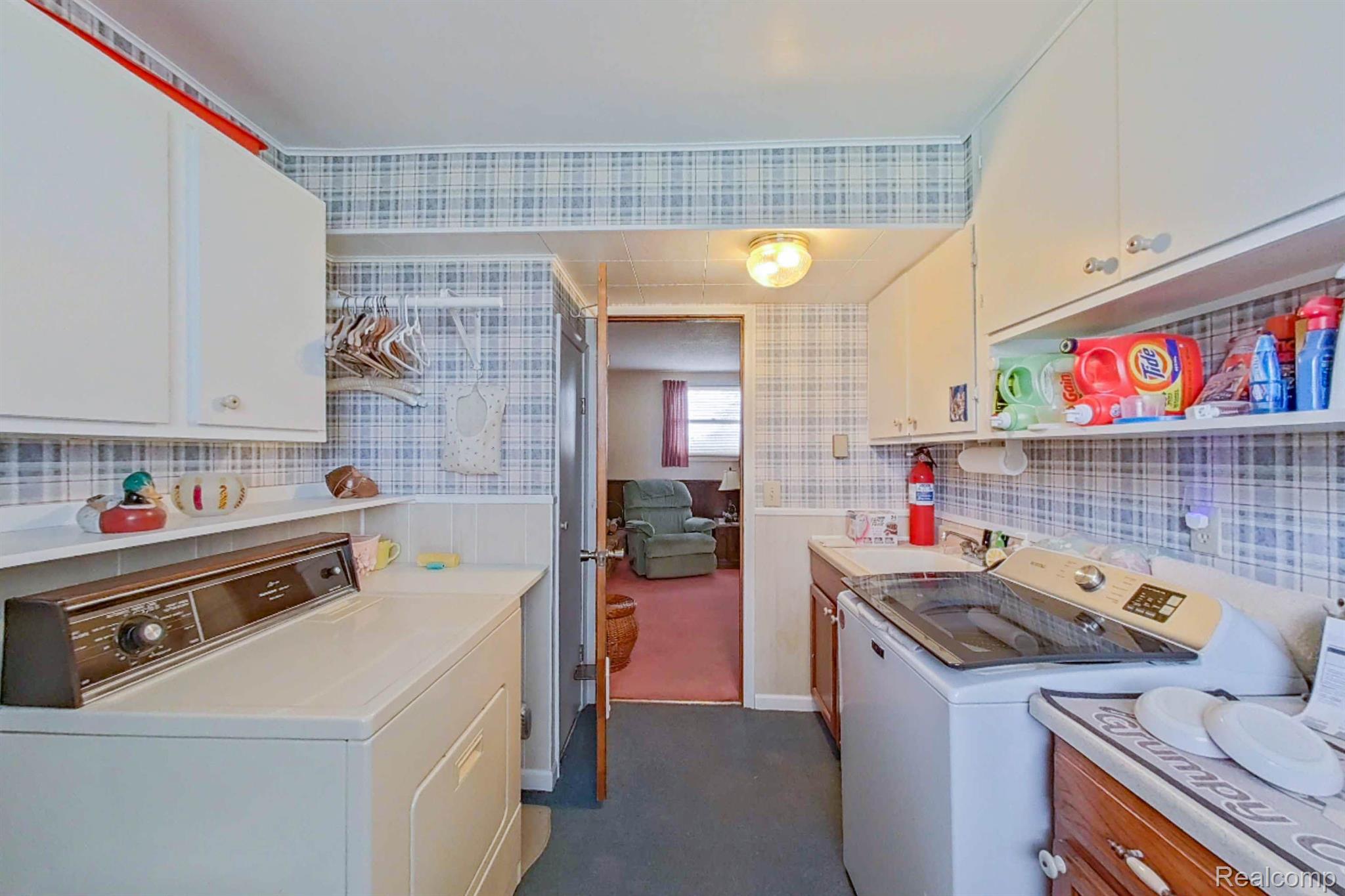 8390 Calkins Road Flint, MI 48532 - Photo 38 of 47 Gallery Image 38