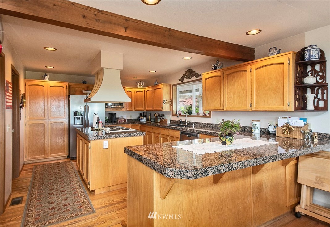 793 Power Road Coupeville, WA 98239 - Photo 10 of 25 Gallery Image 10