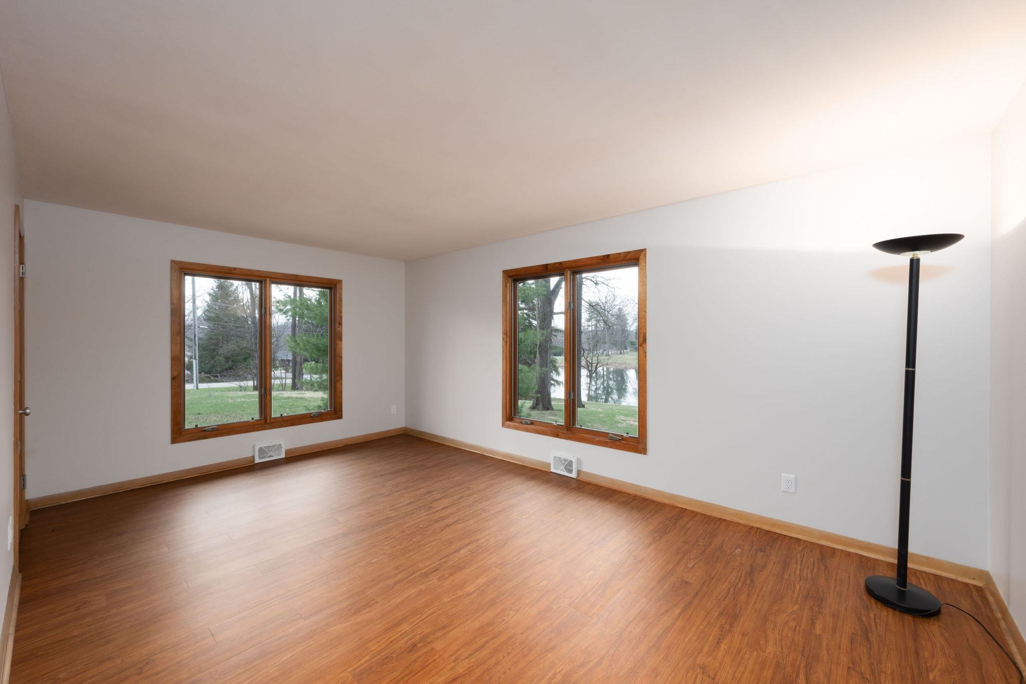 1538 South Hadley Road Fort Wayne, IN 46804 - Photo 13 of 29 Gallery Image 13