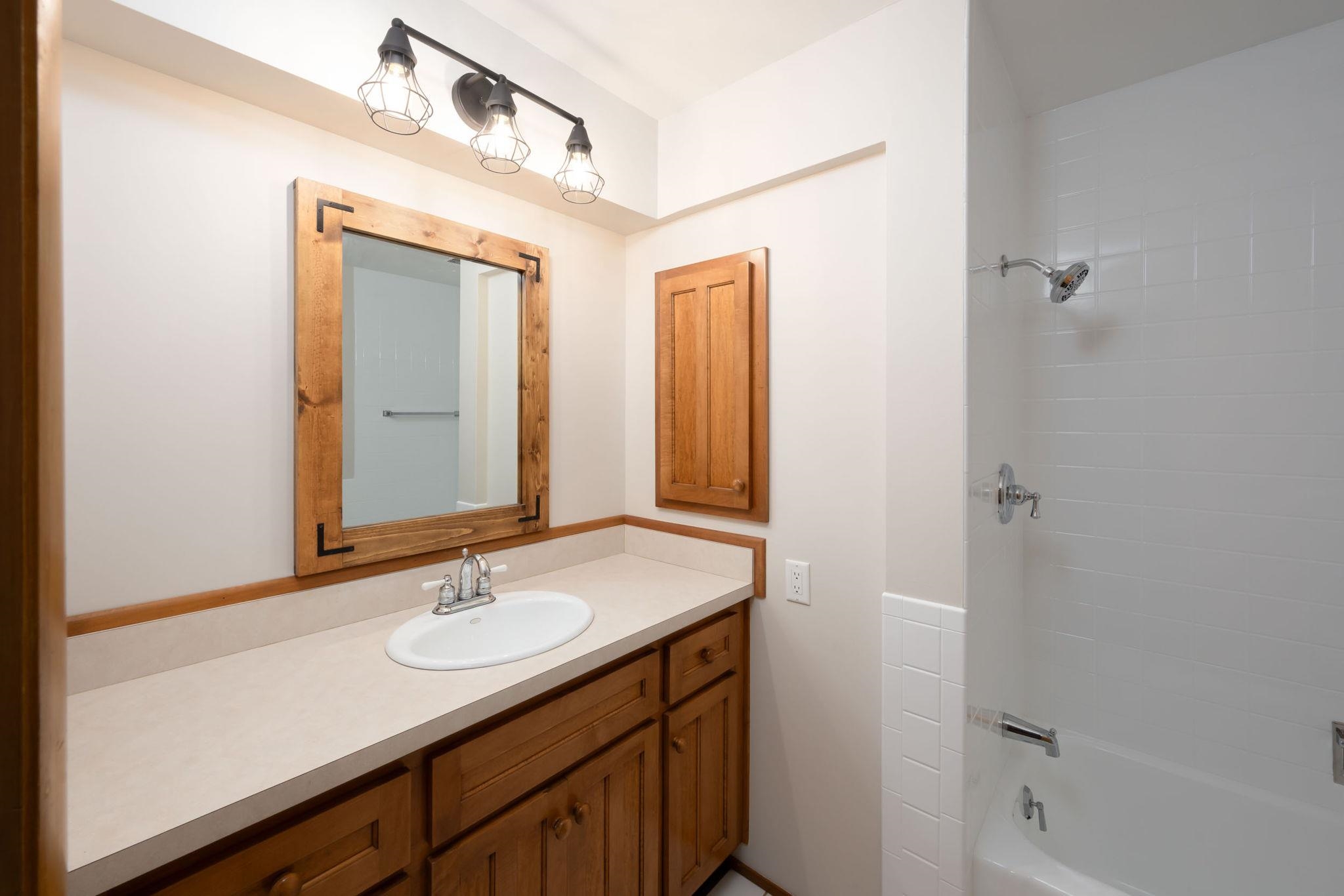 1538 South Hadley Road Fort Wayne, IN 46804 - Photo 21 of 29 Gallery Image 21