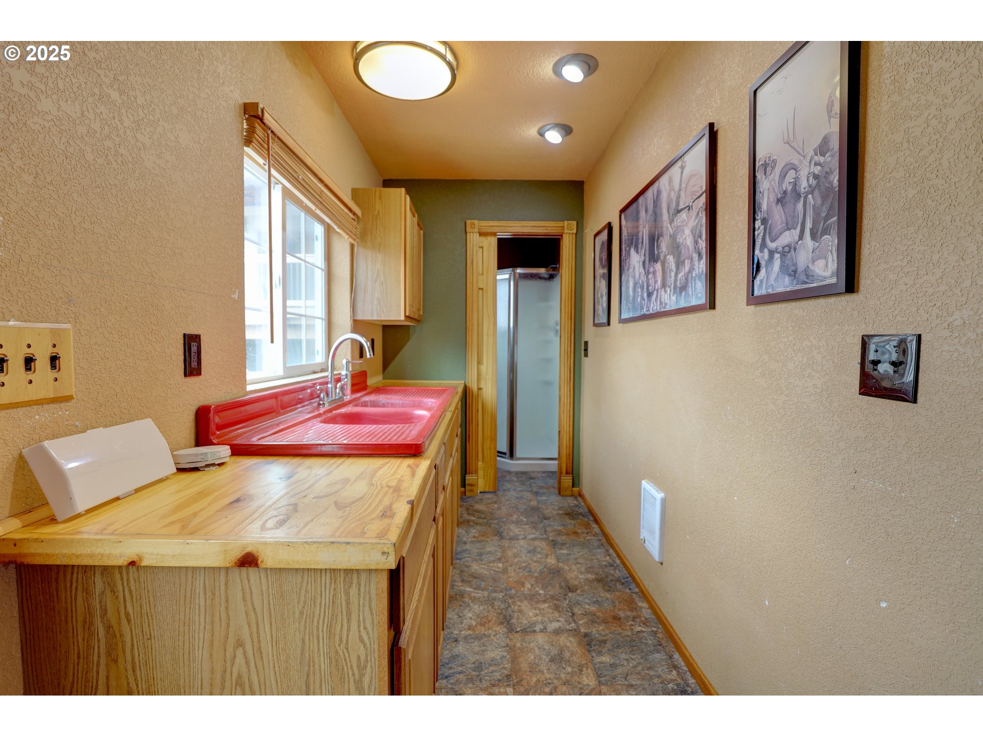 1520 Dallesport Road Dallesport, WA 98617 - Photo 37 of 48 a dining room with a table and chairs
