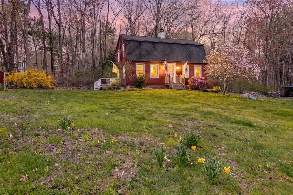 6 Pingree Hill Road Derry, NH 03038 - Photo 1 of 38 Gallery Image 1