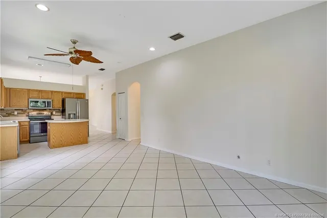 $450,000 | 4735 Southeast Winter Haven Court, Stuart, FL 34997