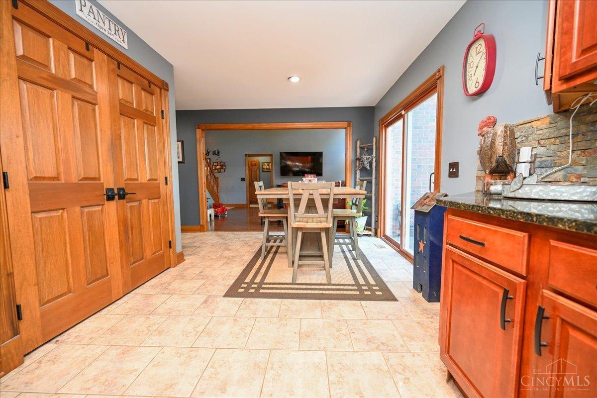 3483 Spyglass Ridge Hamilton, OH 45013 - Photo 6 of 75 Gallery Image 6