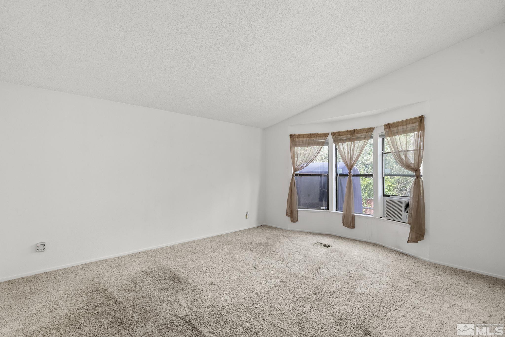 237 Rue De Lane Sparks, NV 89434 - Photo 16 of 39 Photo 16