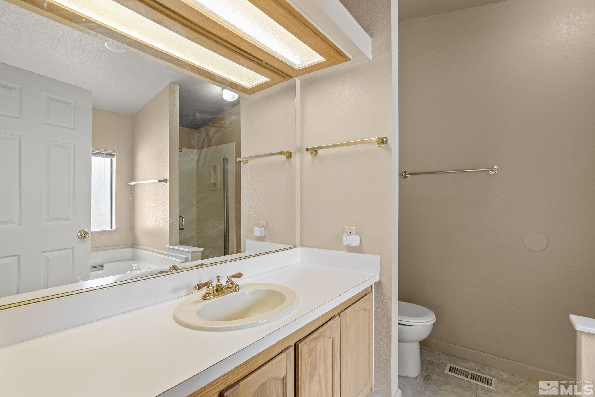 237 Rue De Lane Sparks, NV 89434 - Photo 17 of 39 Photo 17