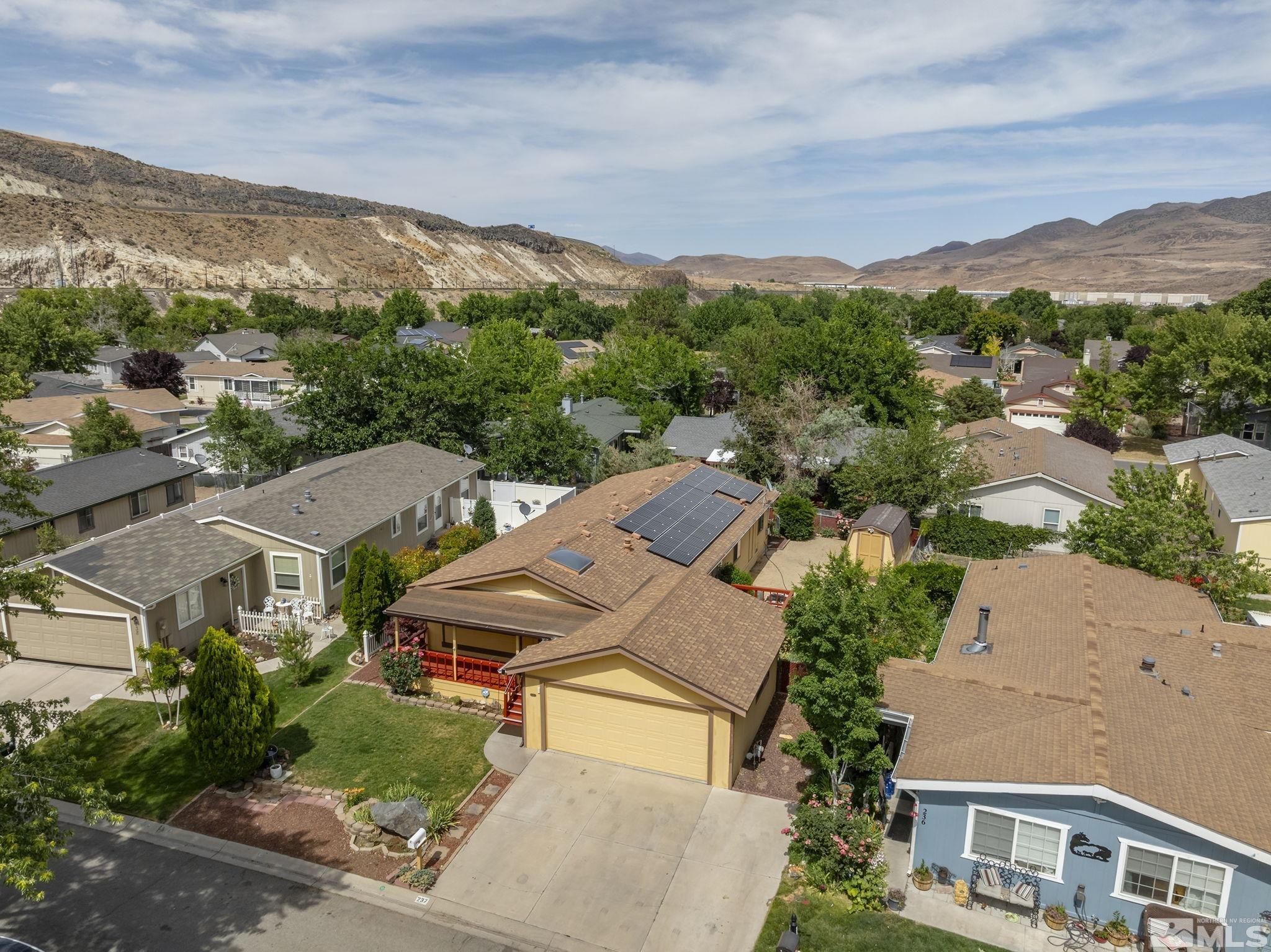 237 Rue De Lane Sparks, NV 89434 - Photo 2 of 39 Photo 2