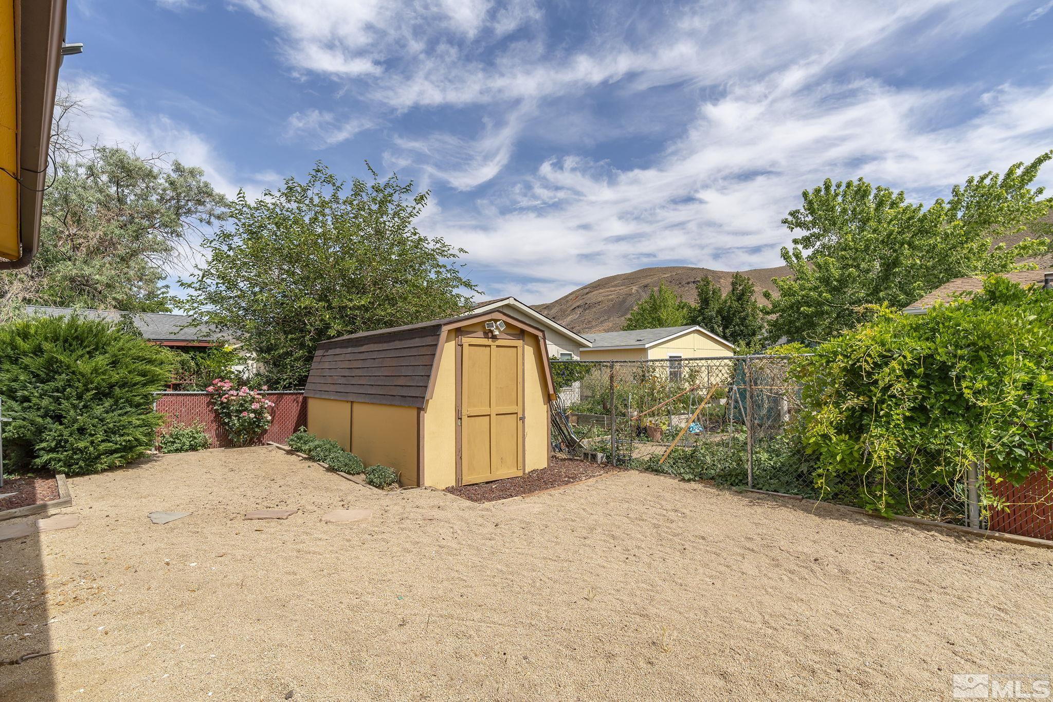 237 Rue De Lane Sparks, NV 89434 - Photo 25 of 39 Photo 25