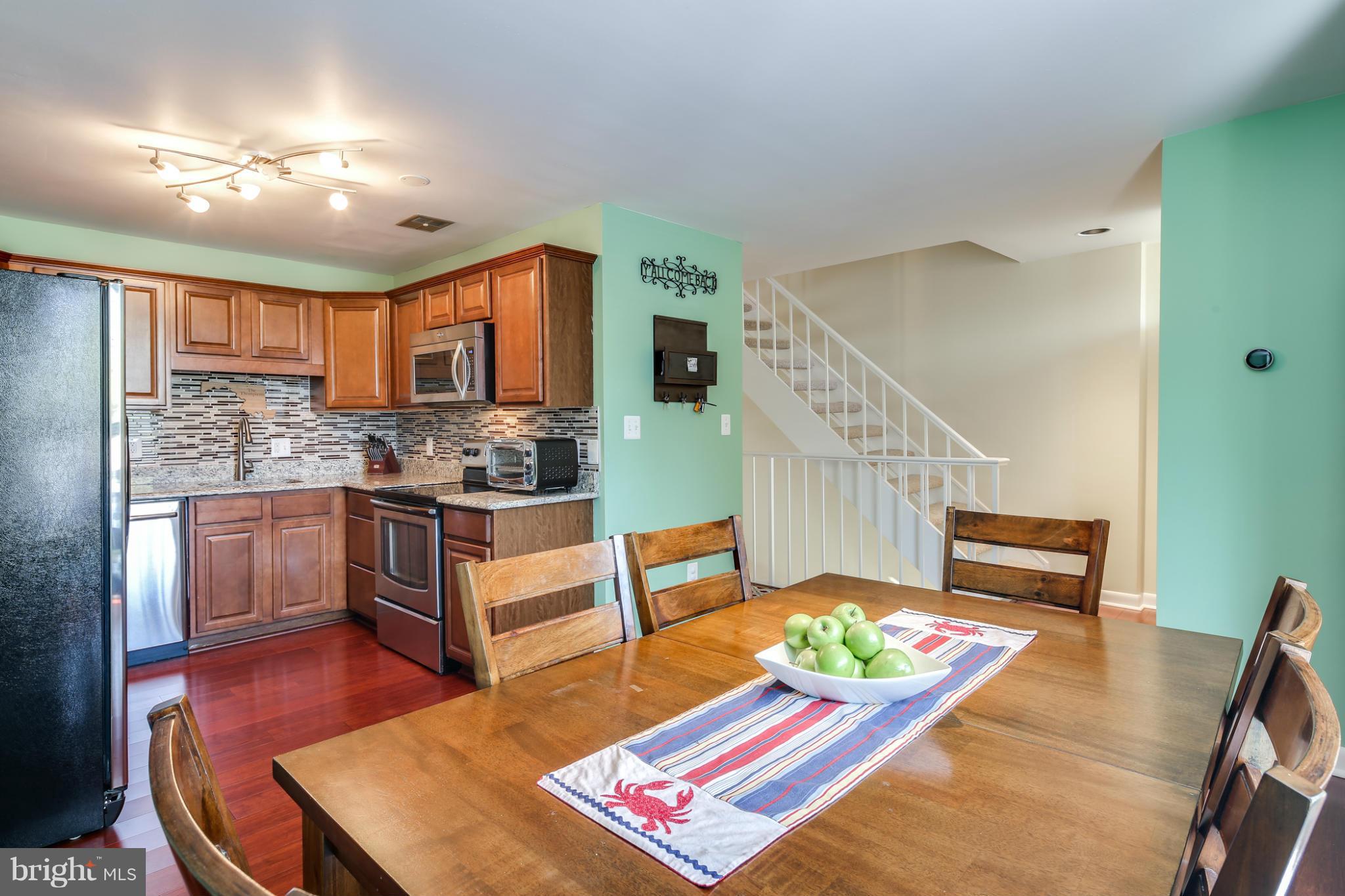 5556 Vantage Point Road Columbia, MD 21044 - Photo 14 of 30 Dining Room
