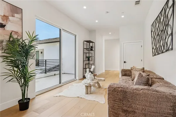 $3,895,000 | 10511 Mary Bell Avenue, Shadow Hills, CA 91040