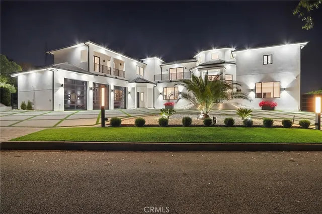 $3,895,000 | 10511 Mary Bell Avenue, Shadow Hills, CA 91040