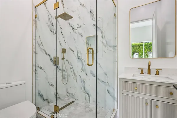 $3,895,000 | 10511 Mary Bell Avenue, Shadow Hills, CA 91040