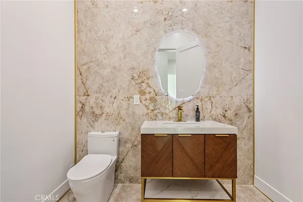 $3,895,000 | 10511 Mary Bell Avenue, Shadow Hills, CA 91040