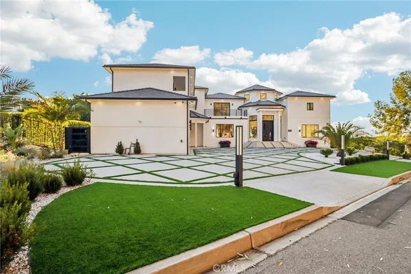 $3,895,000 | 10511 Mary Bell Avenue, Shadow Hills, CA 91040