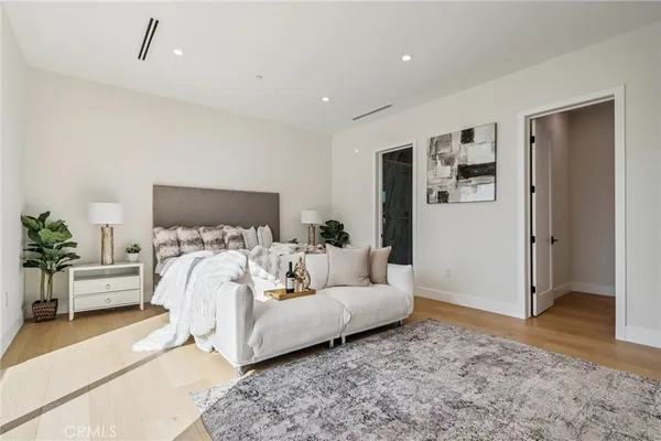 $3,895,000 | 10511 Mary Bell Avenue, Shadow Hills, CA 91040