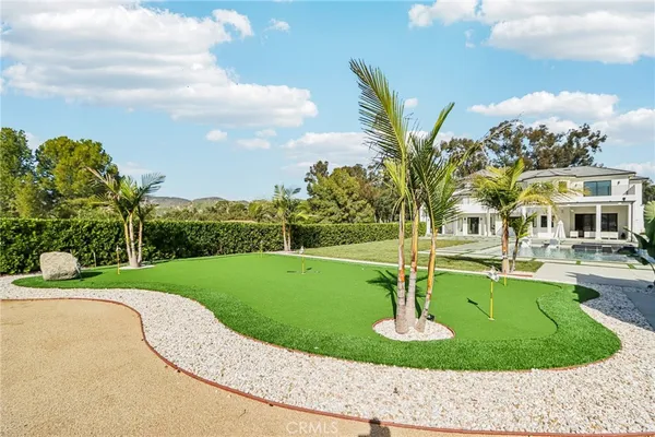 $3,895,000 | 10511 Mary Bell Avenue, Shadow Hills, CA 91040