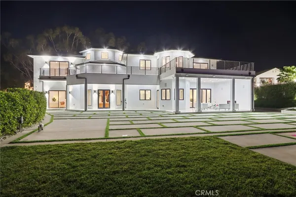 $3,895,000 | 10511 Mary Bell Avenue, Shadow Hills, CA 91040