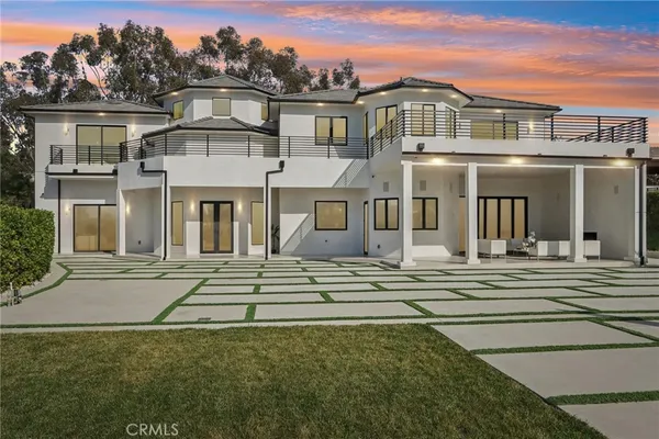$3,895,000 | 10511 Mary Bell Avenue, Shadow Hills, CA 91040