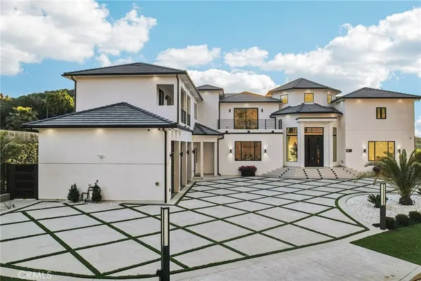 $3,895,000 | 10511 Mary Bell Avenue, Shadow Hills, CA 91040