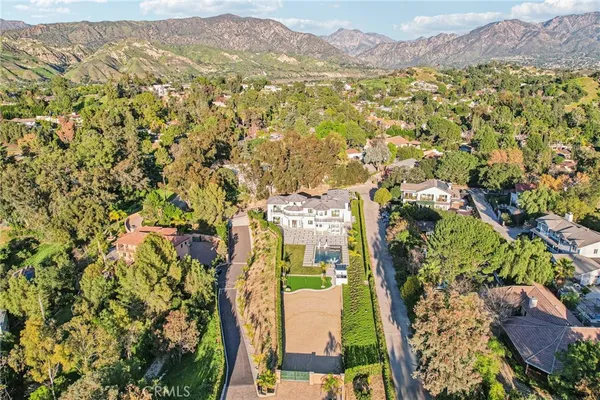 $3,895,000 | 10511 Mary Bell Avenue, Shadow Hills, CA 91040