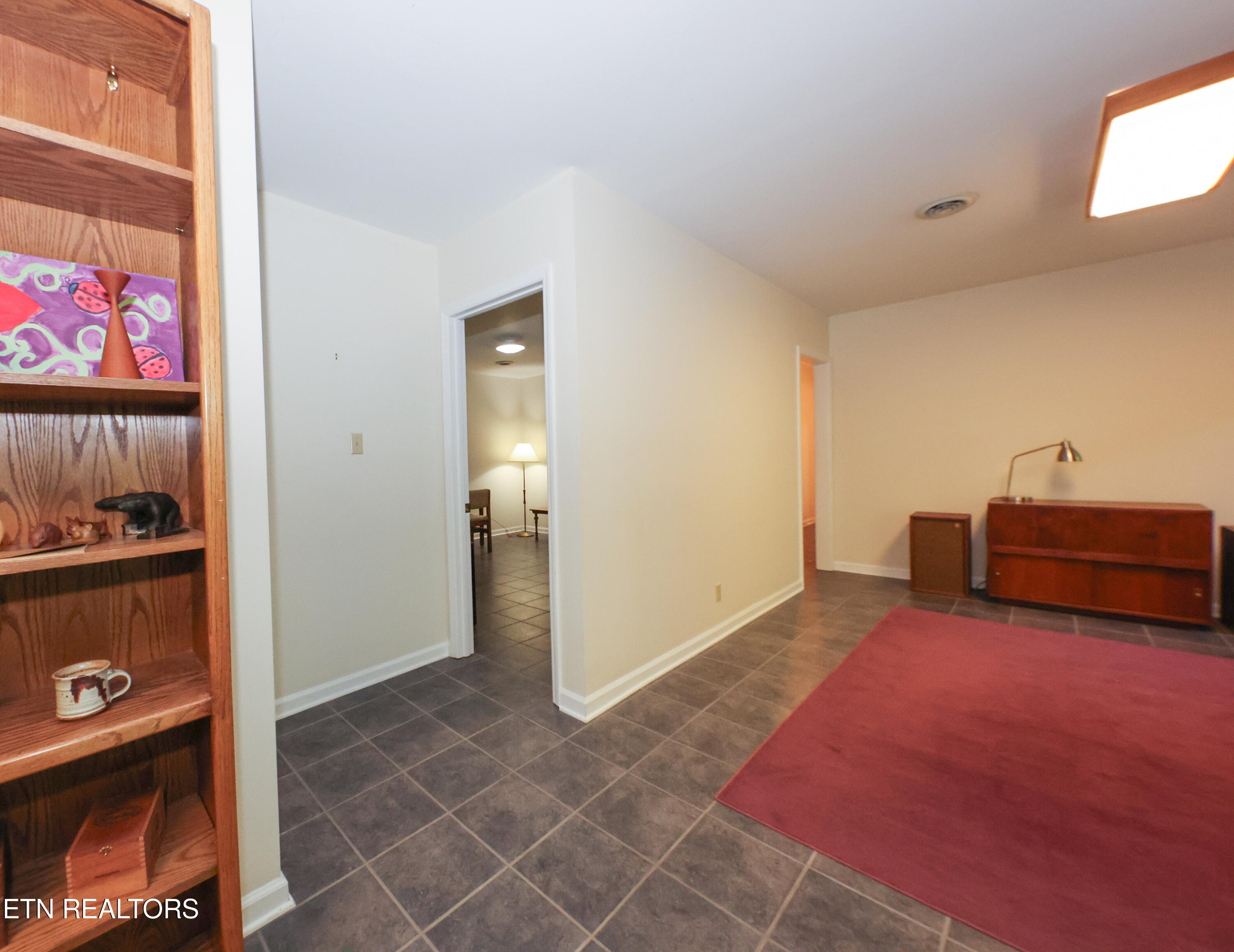 105 Claymore Lane Oak Ridge, TN 37830 - Photo 42 of 55 basement fam rm 5