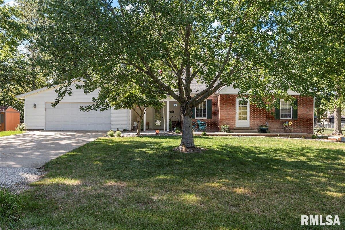 5939 North Lake Road Springfield, IL 62711 - Photo 3 of 63