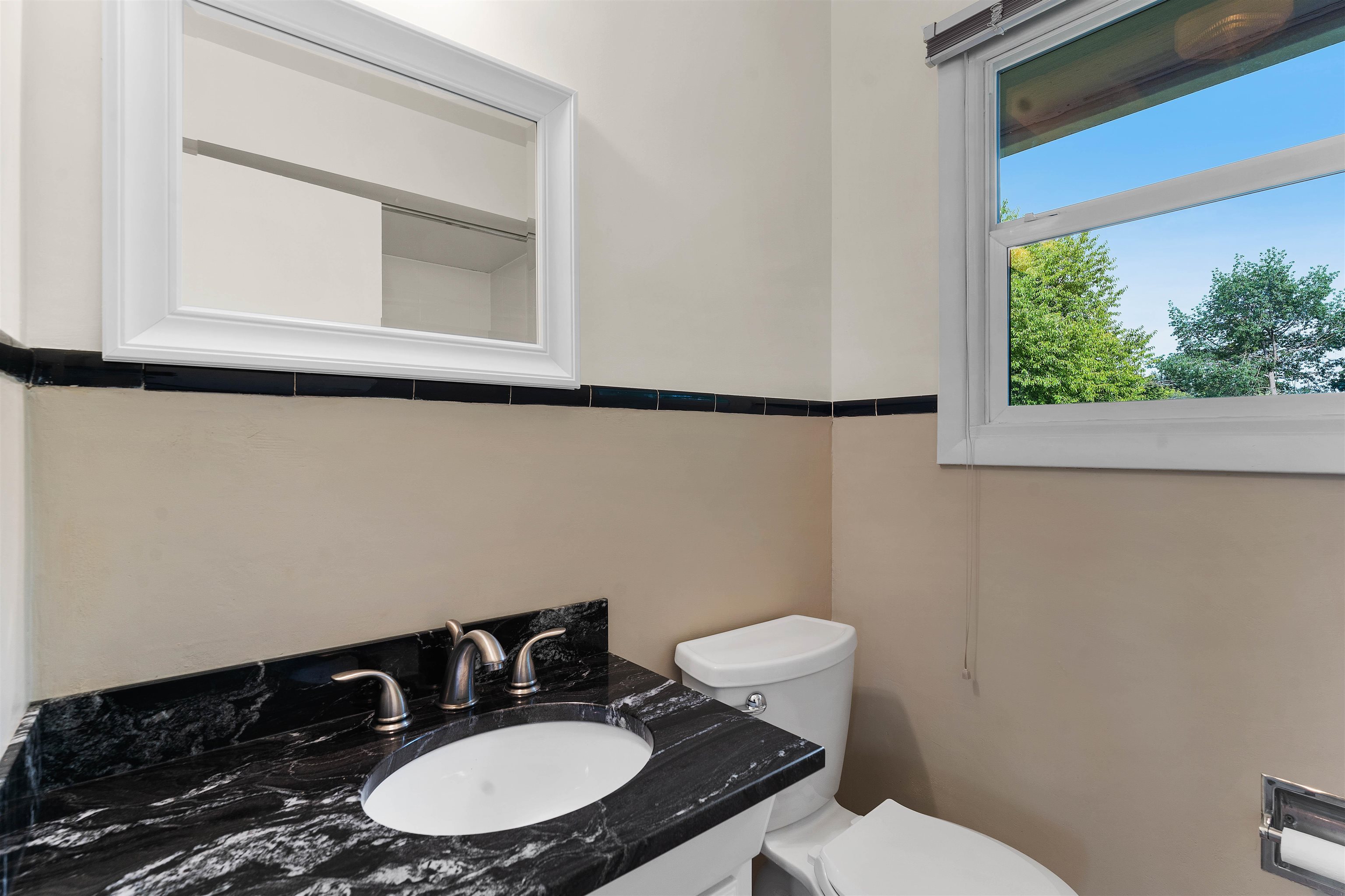 212 North McCabe Road Spokane Valley, WA 99216 - Photo 12 of 23