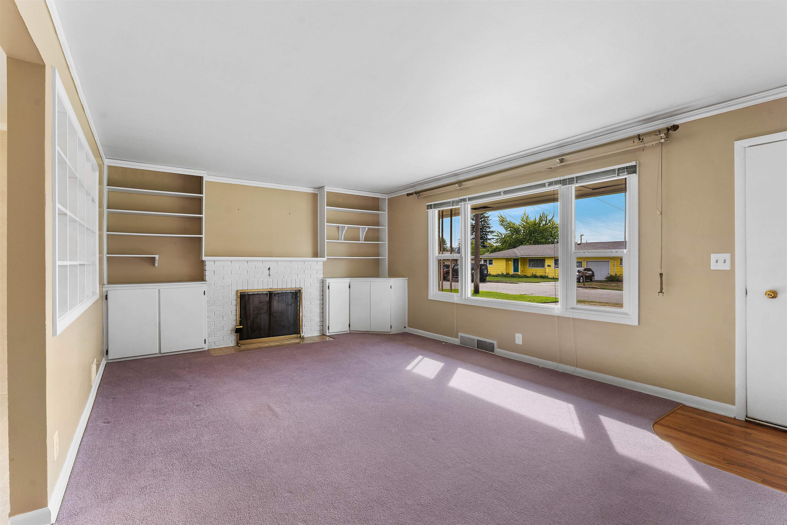 212 North McCabe Road Spokane Valley, WA 99216 - Photo 4 of 23