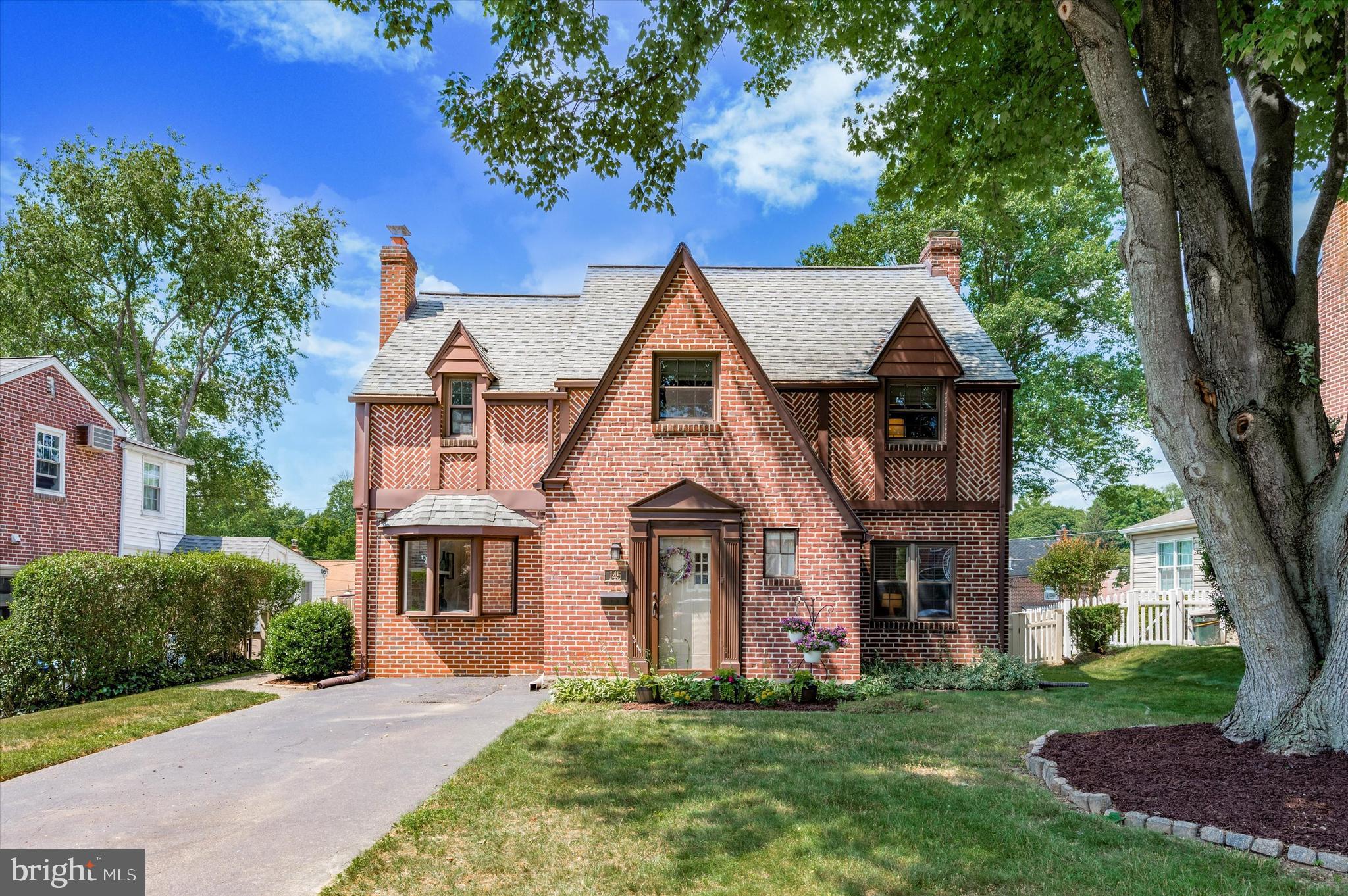145 Friendship Road Drexel Hill, PA 19026 - Photo 1 of 26
