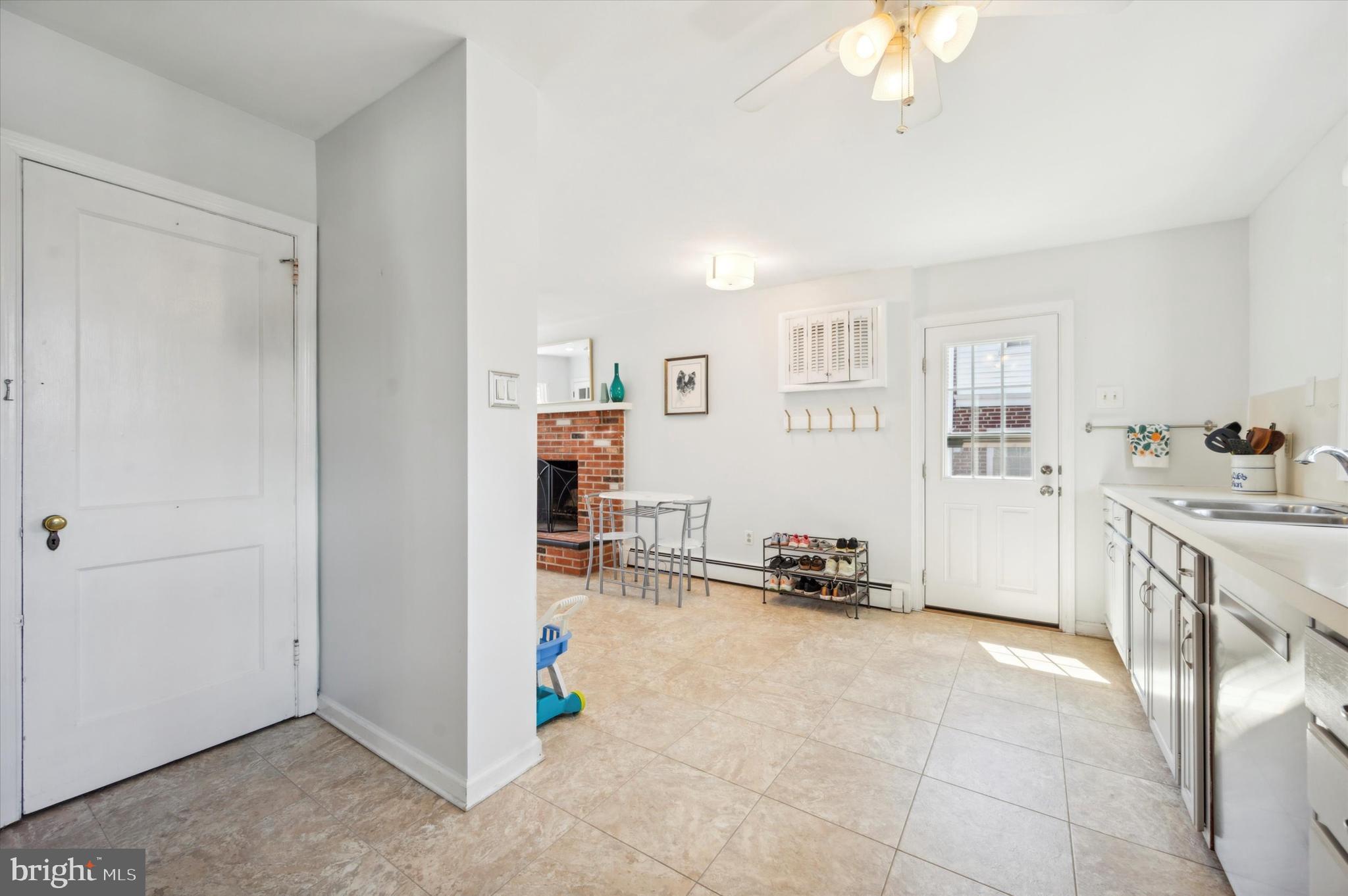 145 Friendship Road Drexel Hill, PA 19026 - Photo 13 of 26