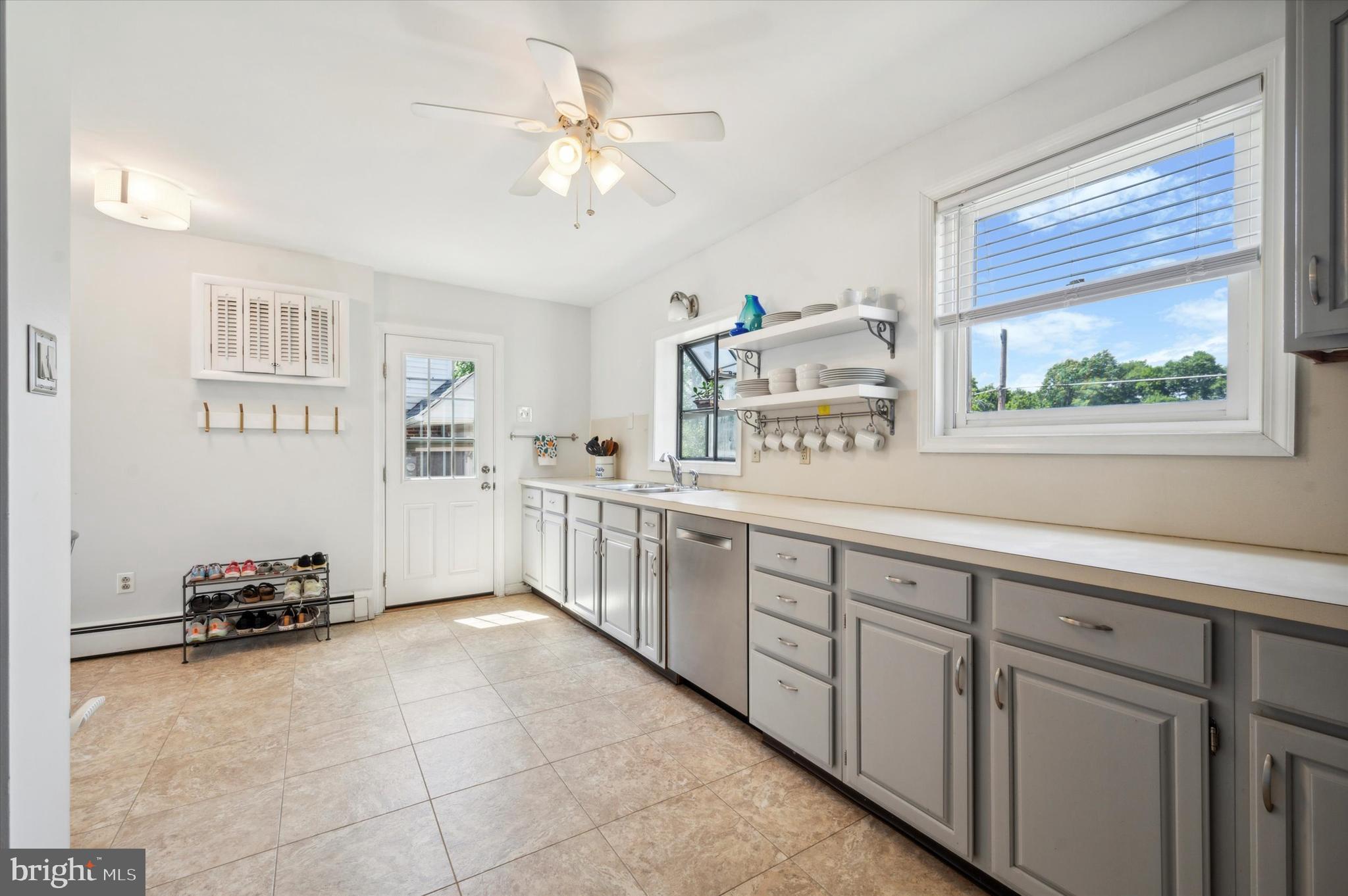 145 Friendship Road Drexel Hill, PA 19026 - Photo 10 of 26 Kitchen