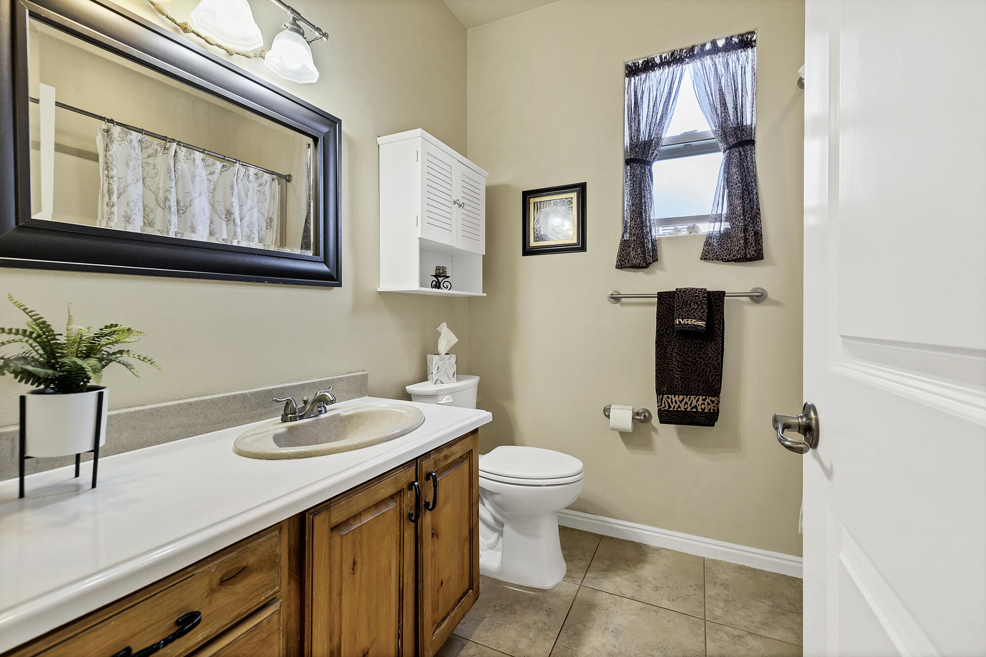 3529 South Ducati Way St. George, UT 84790 - Photo 6 of 32 Full Bathroom