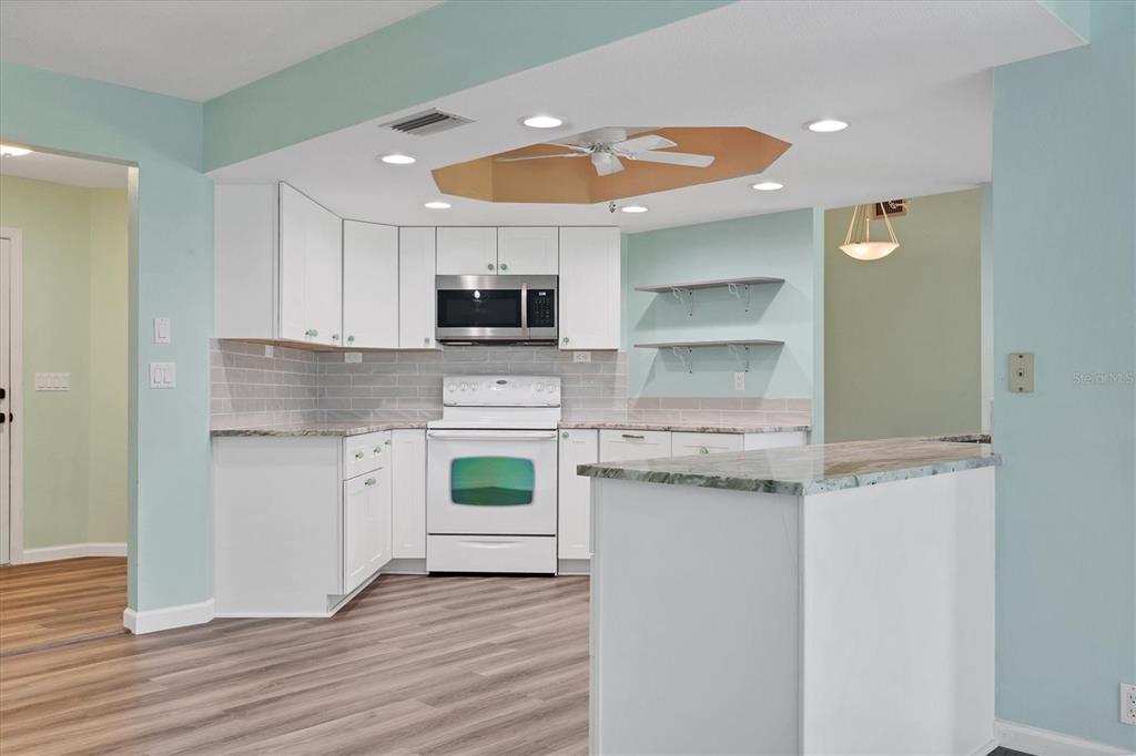 5833 Harrison Road Venice, FL 34293 - Photo 18 of 51 Gallery Image 18