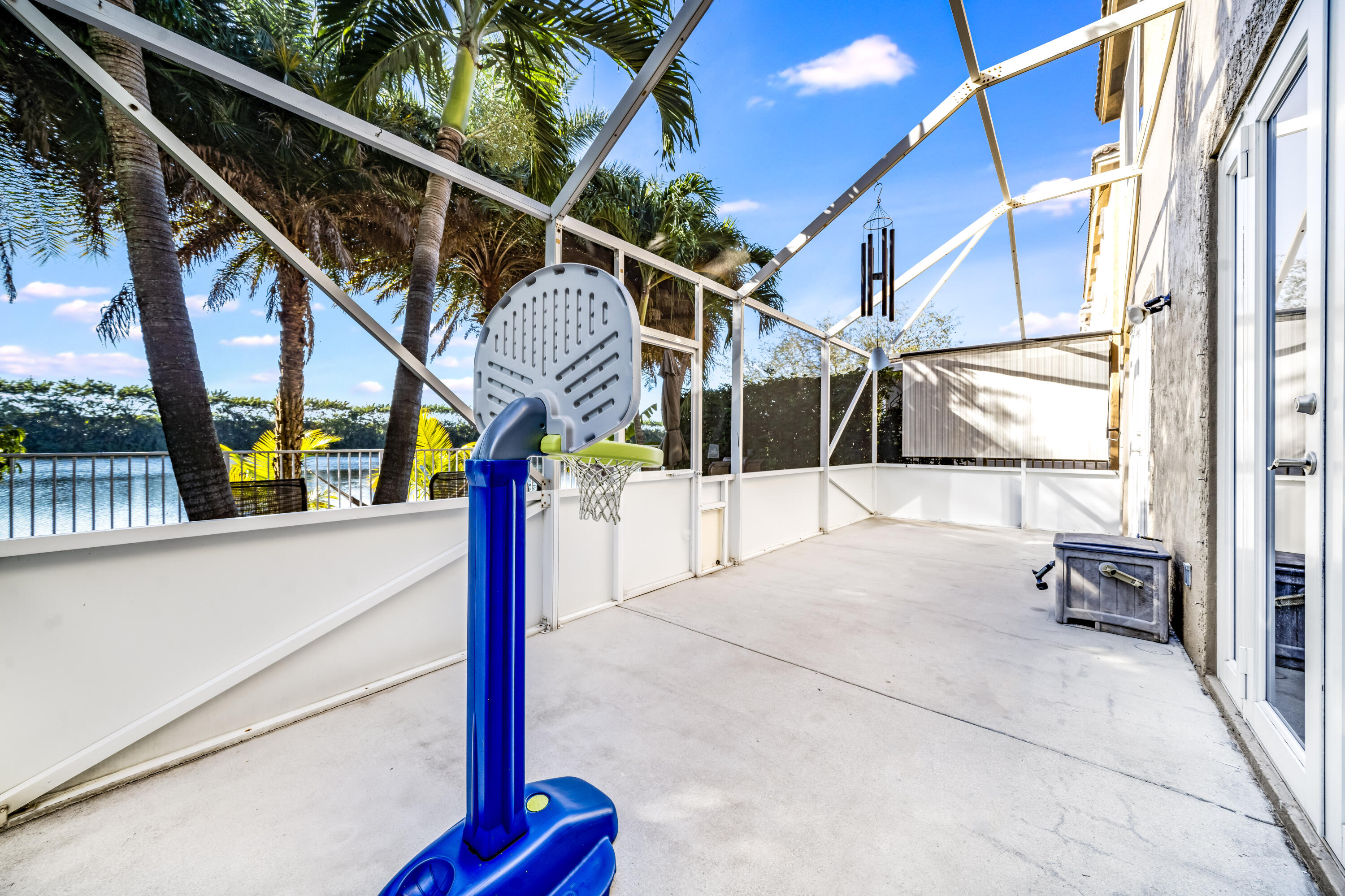 5236 Eagle Cay Way Coconut Creek, FL 33073 - Photo 18 of 33 a view of outdoor space