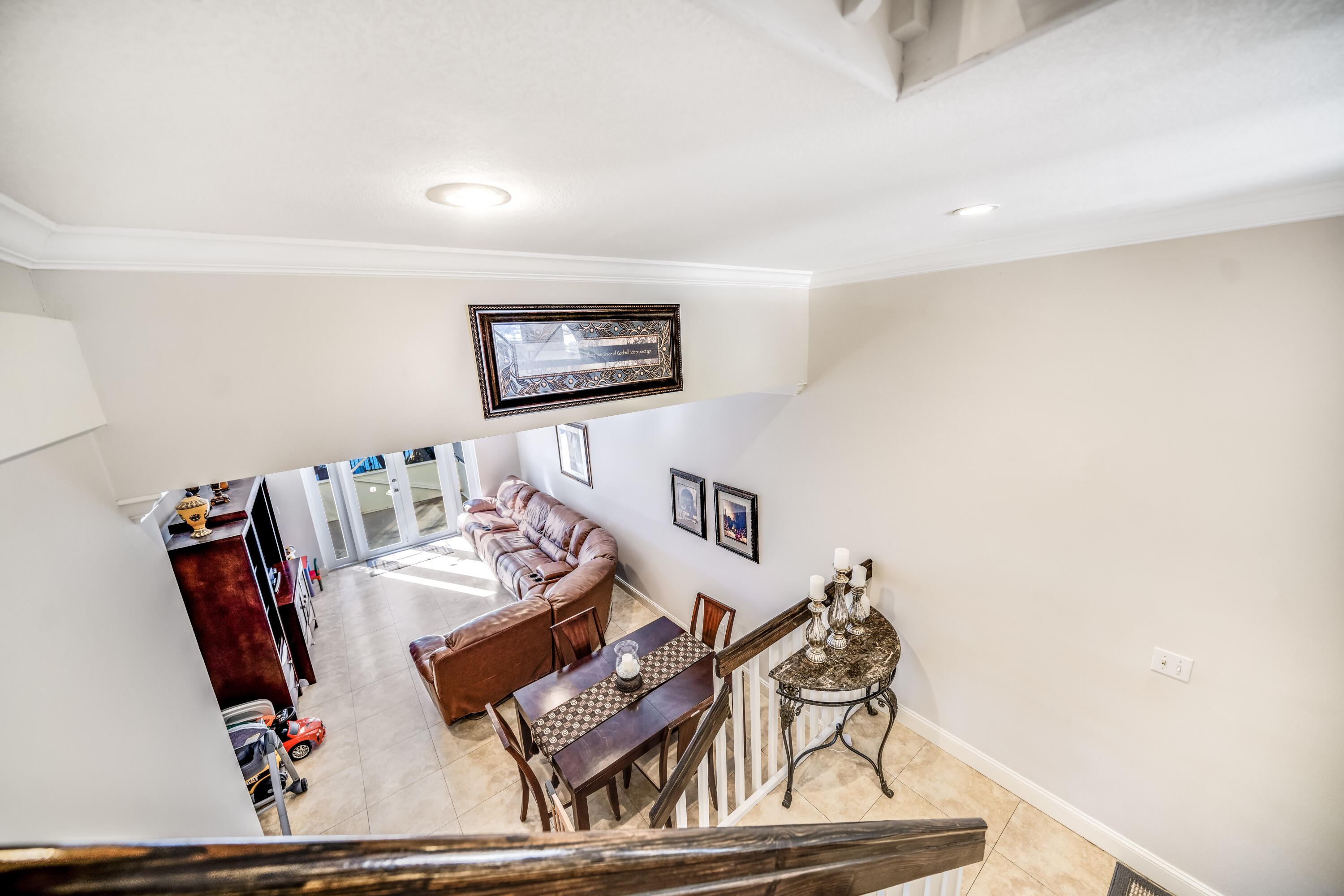 5236 Eagle Cay Way Coconut Creek, FL 33073 - Photo 24 of 33 a living room with furniture and a flat screen tv
