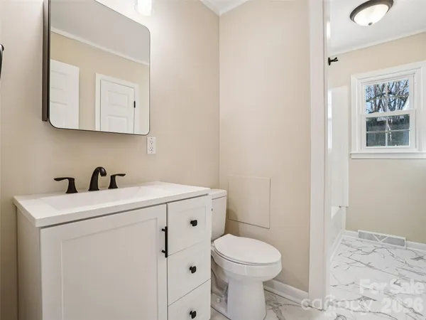 $399,500 | 23 Starmount Drive, Asheville, NC 28806