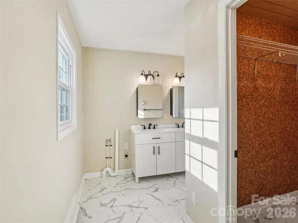 $399,500 | 23 Starmount Drive, Asheville, NC 28806